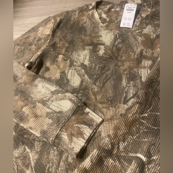 | NWTS|🔥🤎 Oversized Camo Thermal | Sold Out & Rare Find - Picture 5 of 7